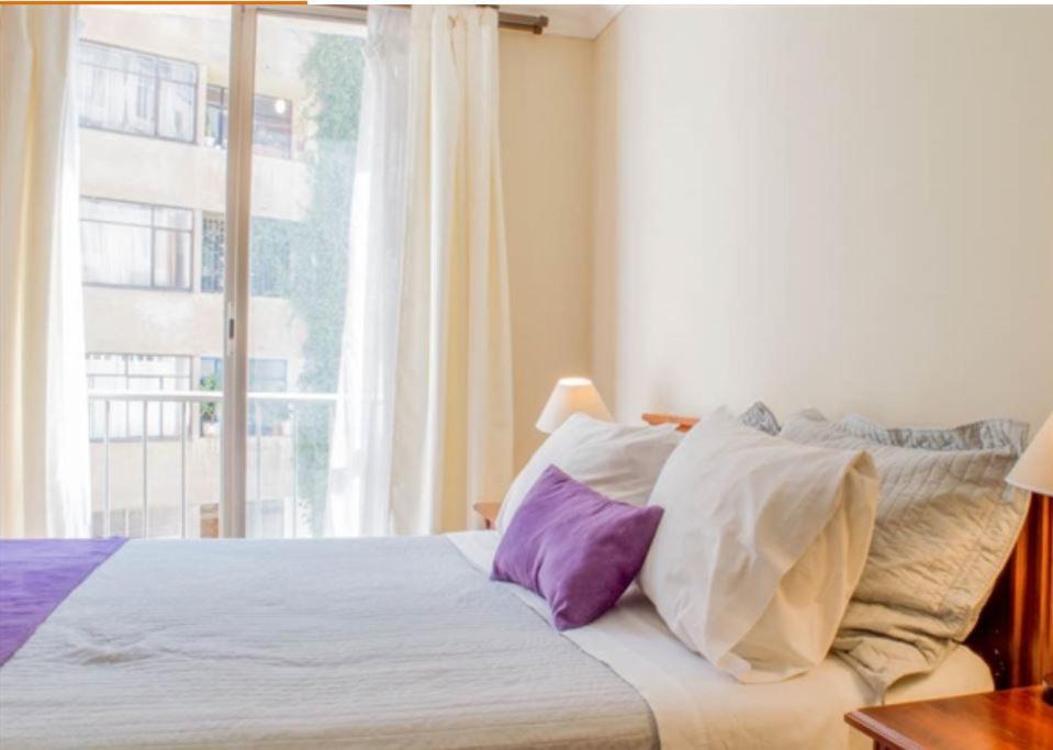 Uh Aparthotel Lastarria Сантьяго Экстерьер фото