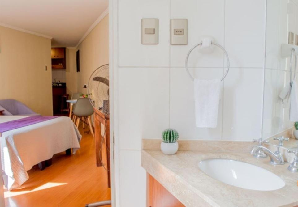 Uh Aparthotel Lastarria Сантьяго Экстерьер фото